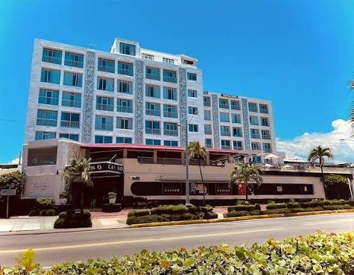 El hotel visto desde el Malecón